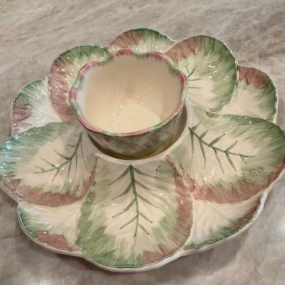 Vintage Pottery Barn chip and dip set pastel cabbage leaves - Picture 1 of 12